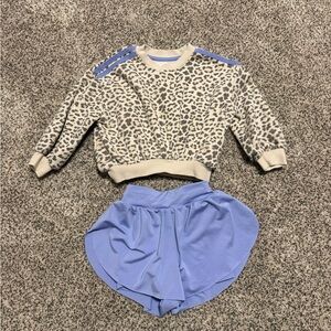 GRAYSON MINI Leopard Print Sweatshirt and Flutter Shorts Set 3T